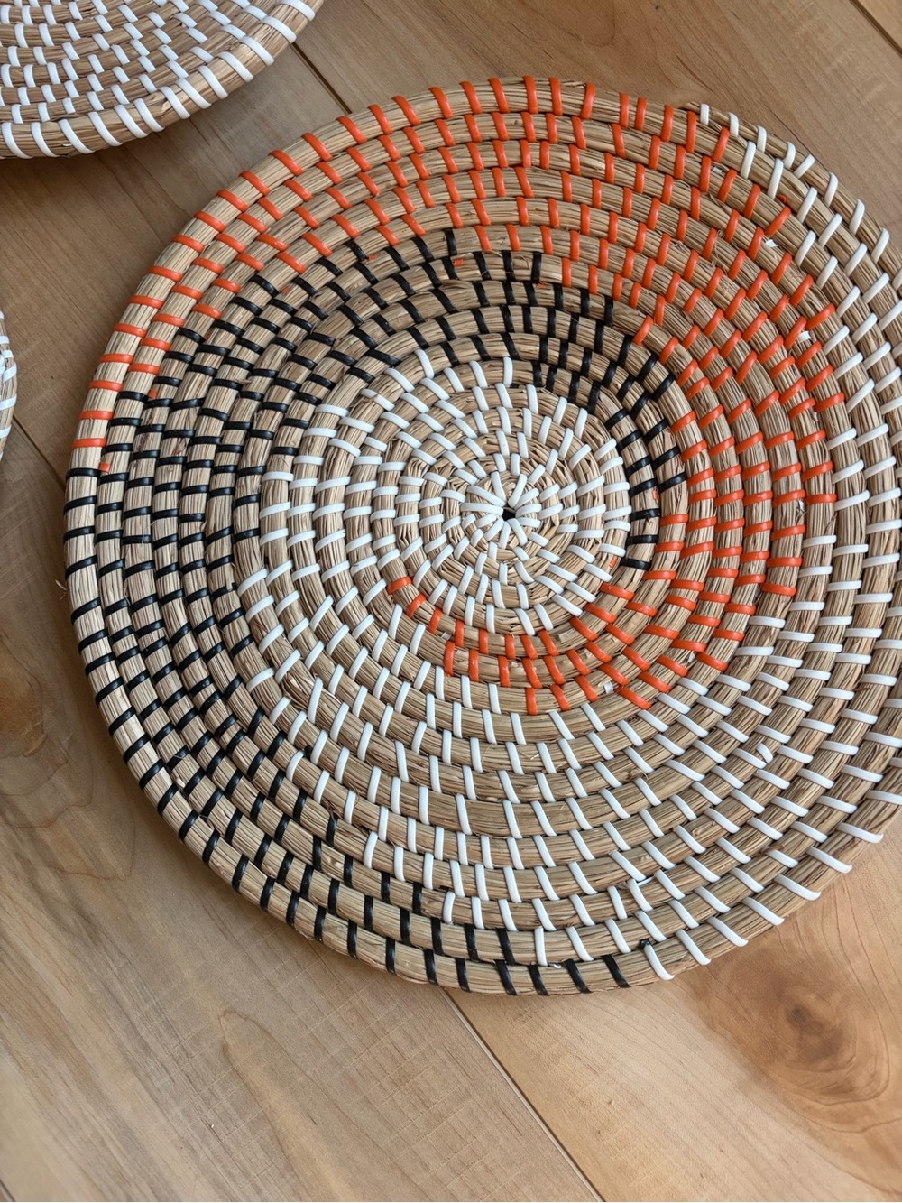 Woven Round Decorative Wall Baskets - Neutral & Orange Set of 3- Boho - Picture 3 of 3